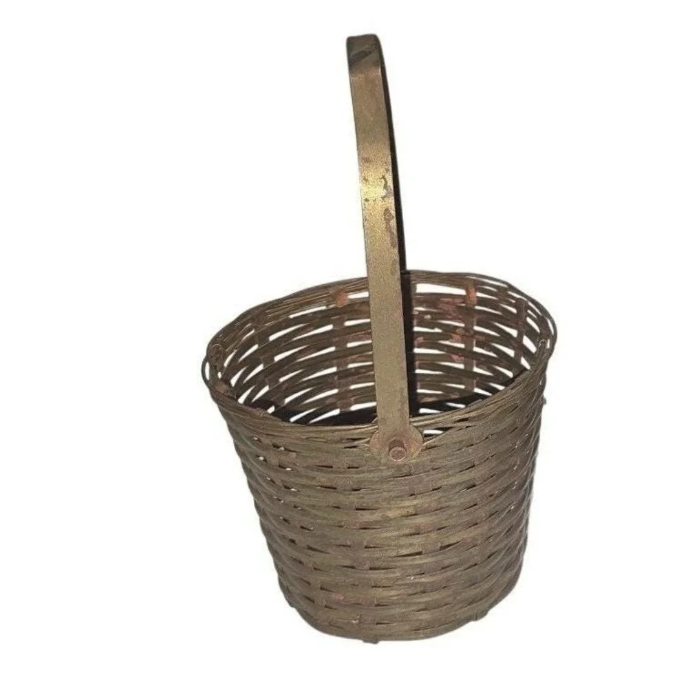 VINTAGE‎ metal basket patina brass color braided working hinged handles 1